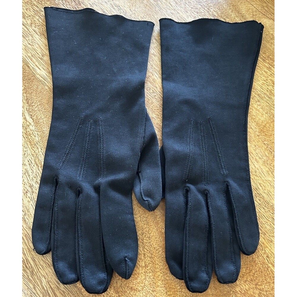 Unbranded  Vintage Nylon Blend Woman’s Black Gloves